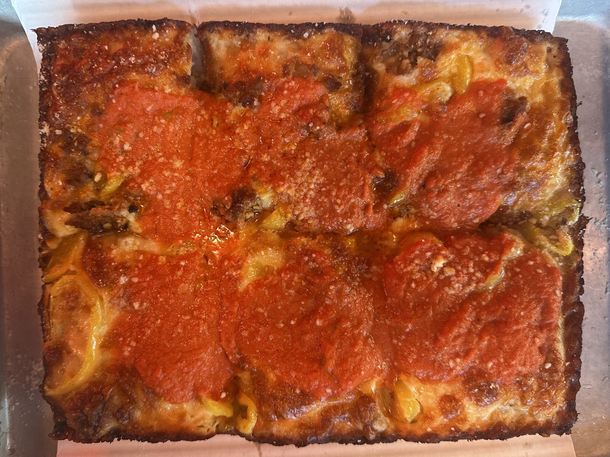 detroit style pizza in its namesake city michigan trumball