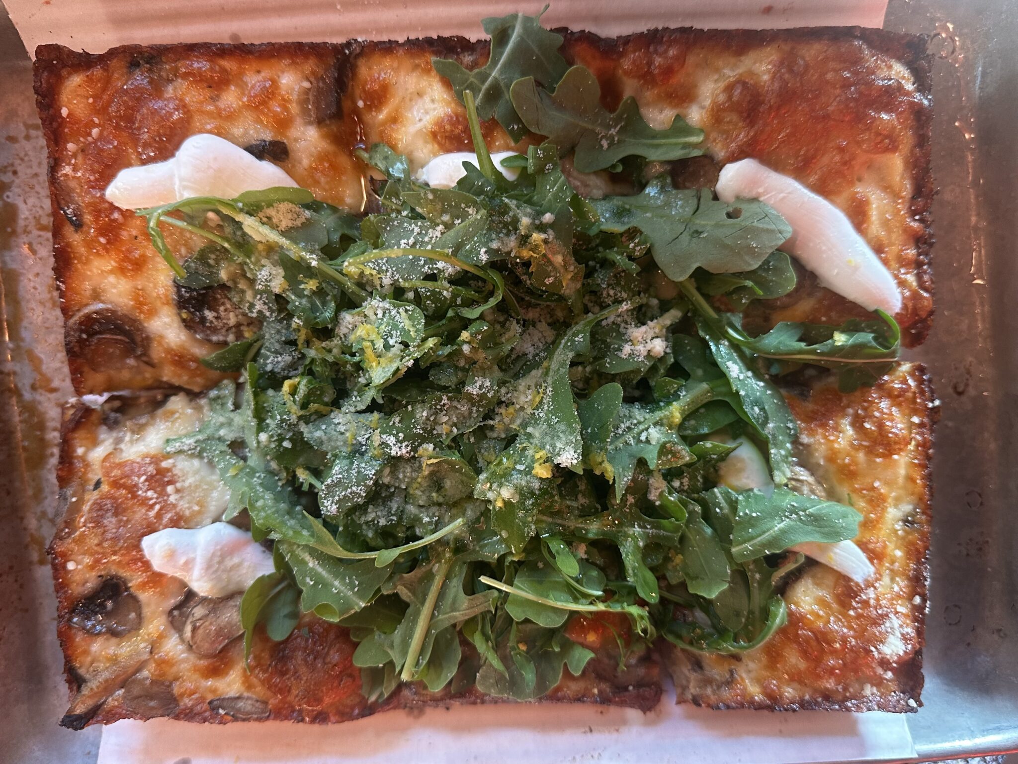 detroit style pizza in its namesake city michigan trumball